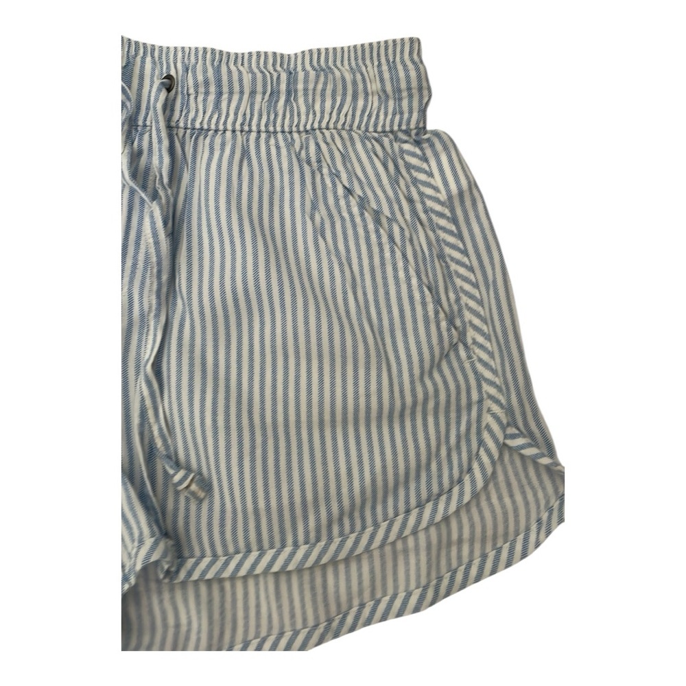 ♥️SO♥️Blue and White Striped elastic waist draw string Shorts size (Small) - Picture 3 of 5
